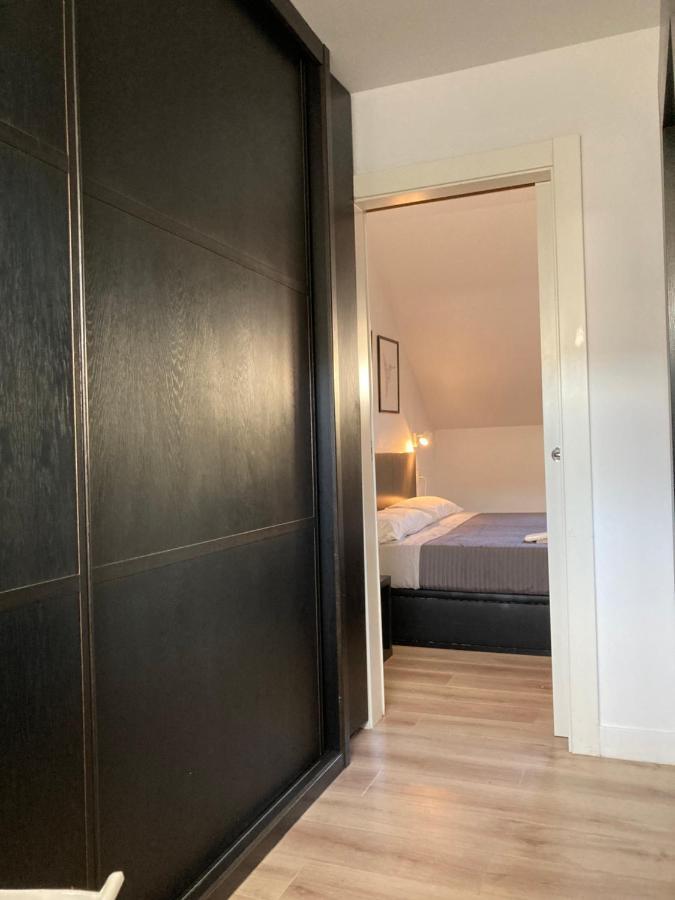 Piso Dos Dormitorios Muy Centrico Фуeнхирола Екстериор снимка